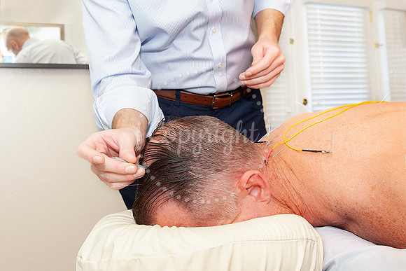 Will-Acupuncturist-Peters Chiropractic