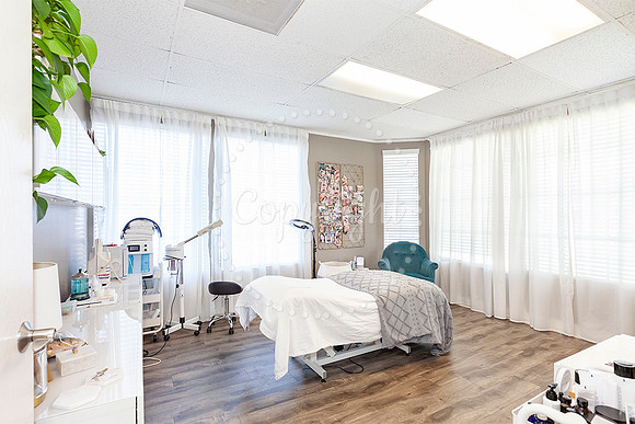 Peters Chiropractic- Esthetician's space