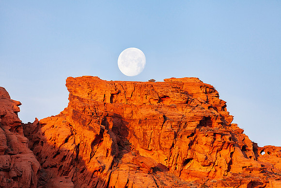 Valley of Fire-Super Moon